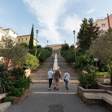 Take You Rome - Vatican Apartment ภายนอก รูปภาพ